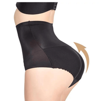 Culotte push up noire taille haute mettant en valeur les fesses avec un effet rembourré et galbant.