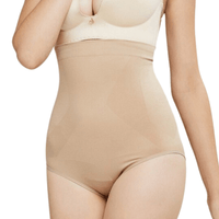 Culotte gainante ventre plat anti-glisse, pour une taille de guêpe et un maintien optimal sous les vêtements.