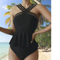 Tankini taille haute noir avec volant, moderne et flatteur pour toutes les morphologies en bord de mer.